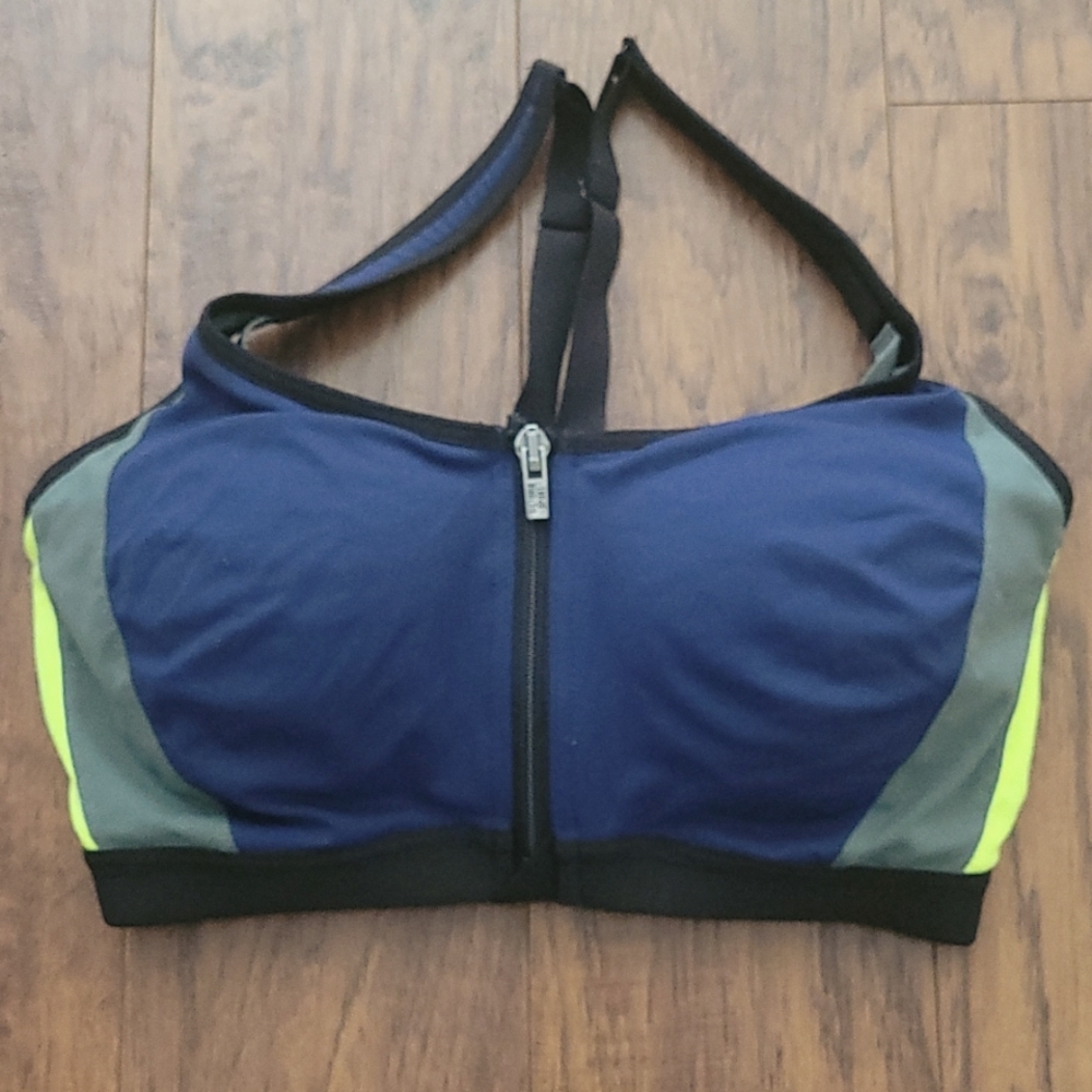 VS sports bra